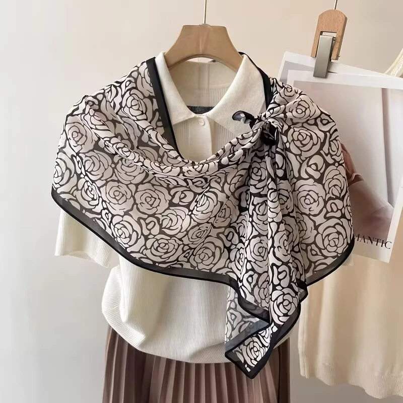 新品春季新款复古山茶花文艺真丝双绉丝巾时髦领巾夏轻奢真丝长巾