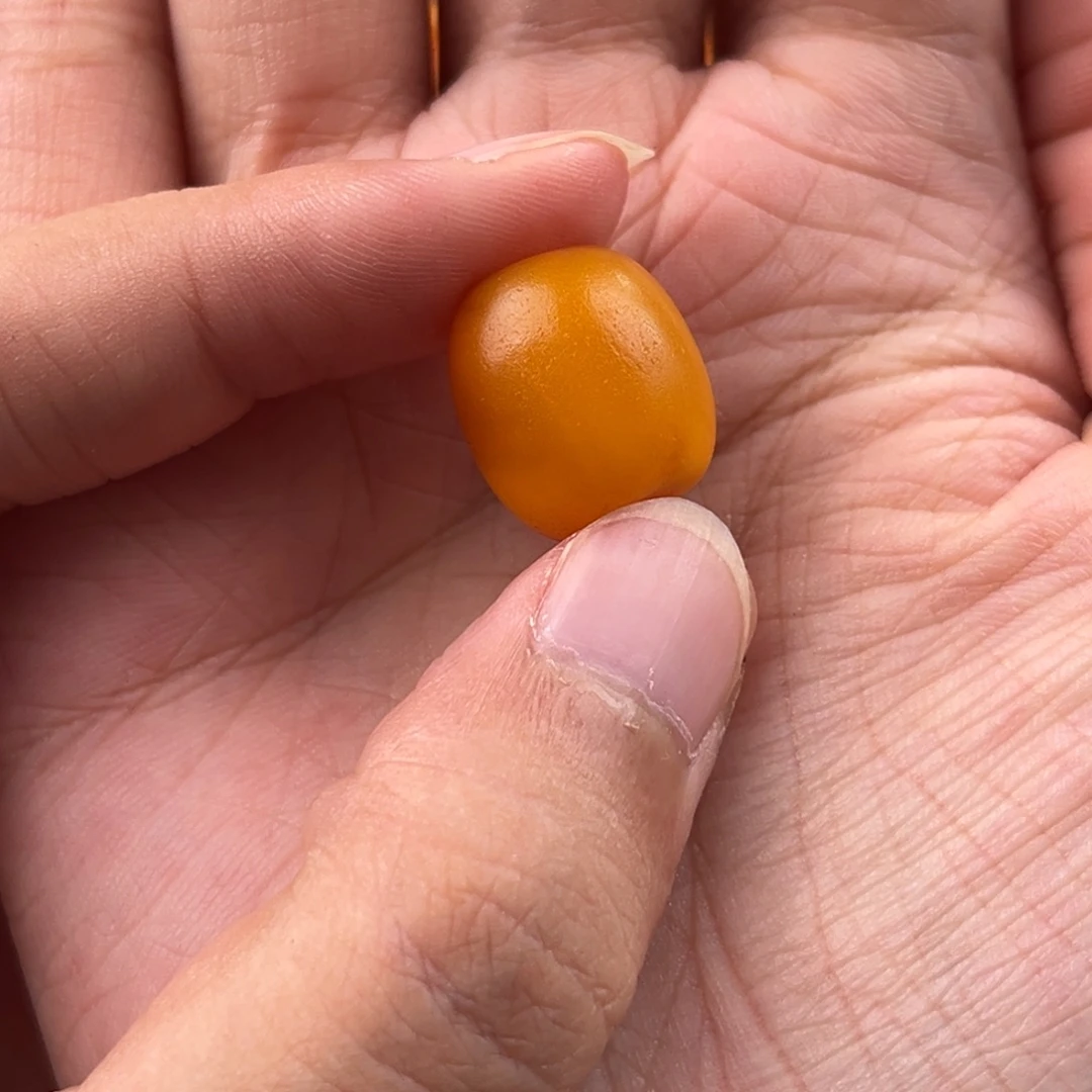 坦***荡蜜蜡颈饰未镶嵌老蜜蜡