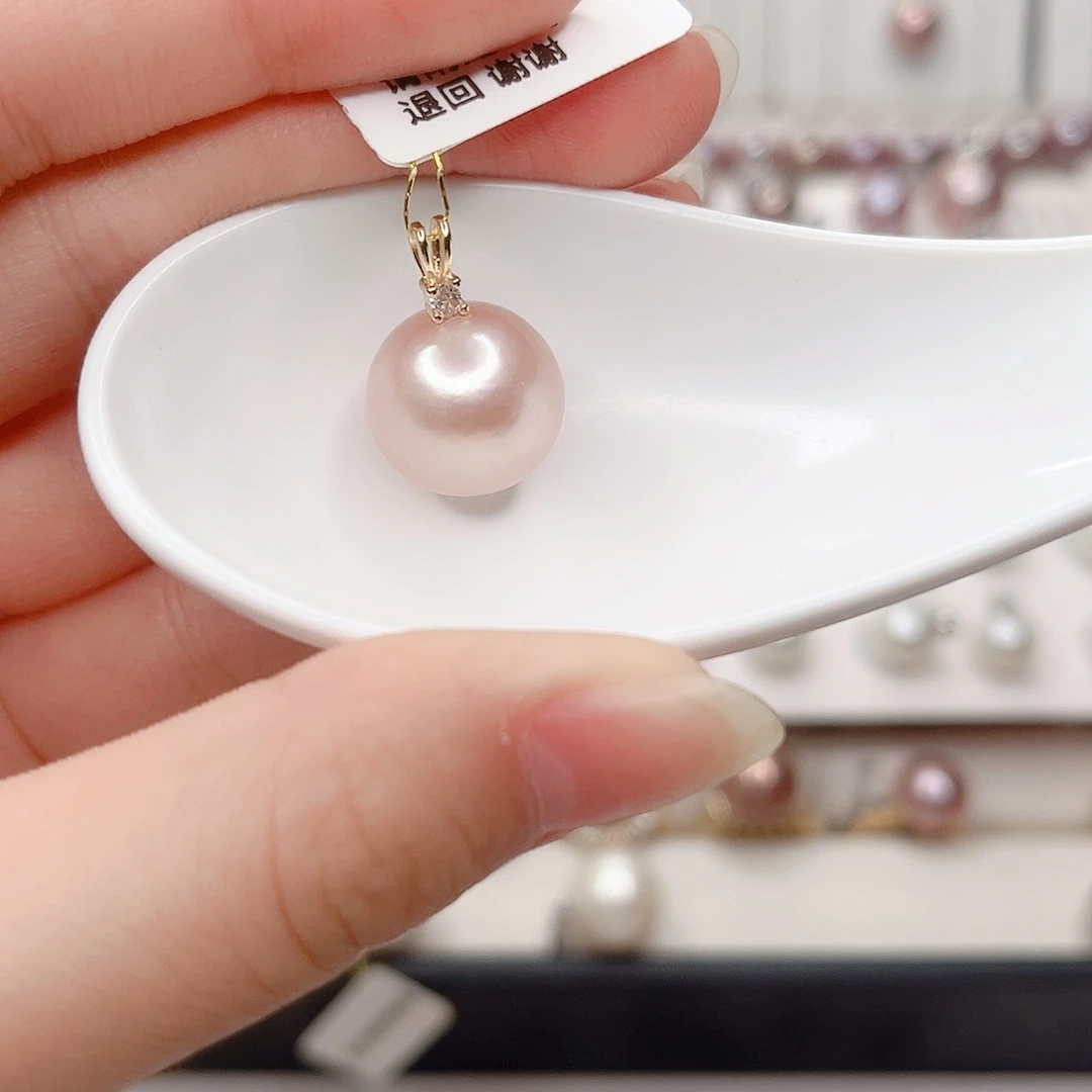 淡水珍珠合金吊坠(赠链)
