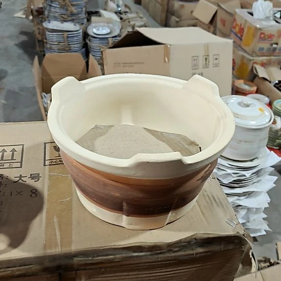 绿泥盘子碗茶壶啥都有