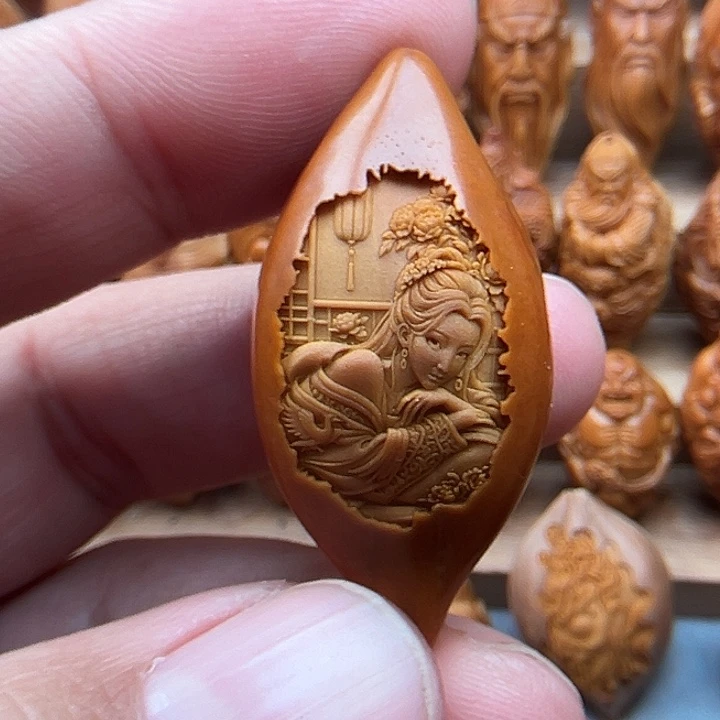 橄榄核吊坠20美女福利