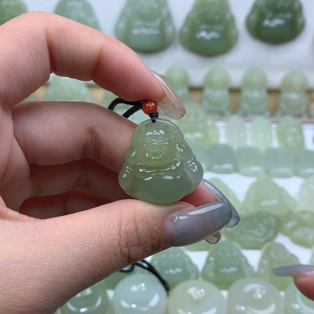 【闪购商品】颈饰未镶嵌和田玉