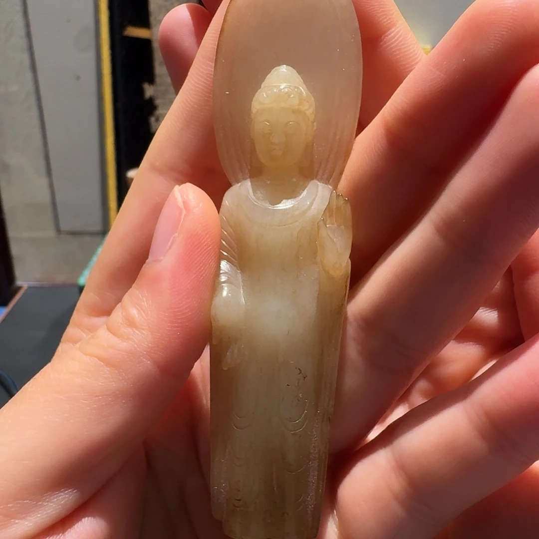 春***地和田玉未镶嵌挂件