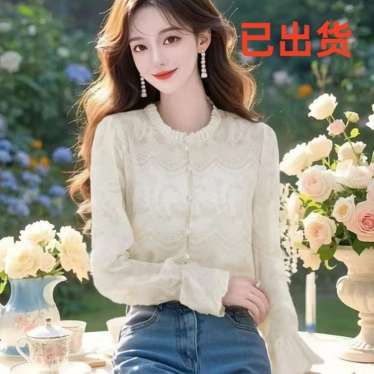 重工立领单排扣蕾丝长袖衬衫女2025春季设计感珍珠扣洋气别致上衣