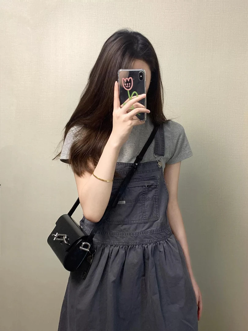 夏季休闲百搭背带裙搭配内搭上衣套装-35101