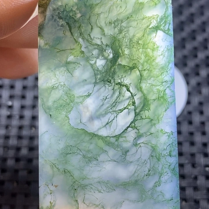 未镶嵌颈饰玛瑙/玉髓展**来
