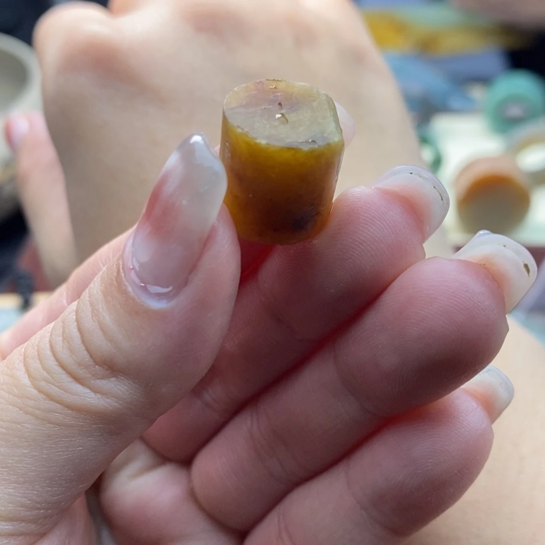 定制翡翠珠子未镶嵌J****e