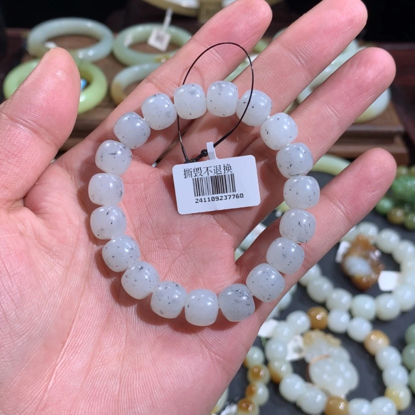 【闪购商品】和田玉手链未镶嵌可***z新疆和田黑山矿白玉点墨手串
