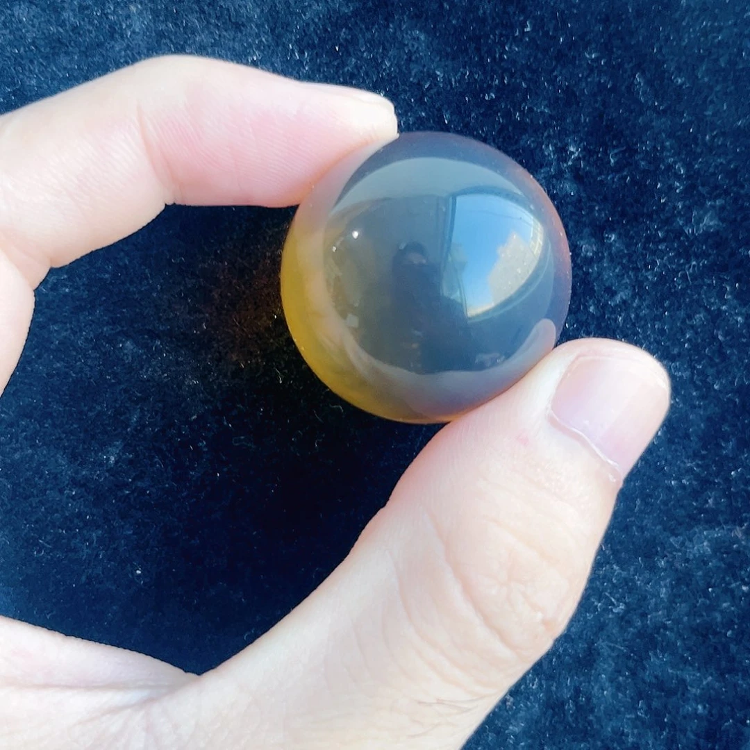 王***磊蓝珀未镶嵌珠宝奇石30mm单珠