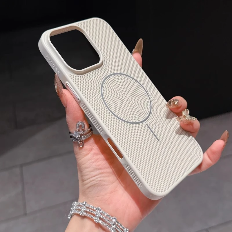 网孔散热镂空适用iPhone16promax壳新款简约磁吸15pro磨砂手机壳