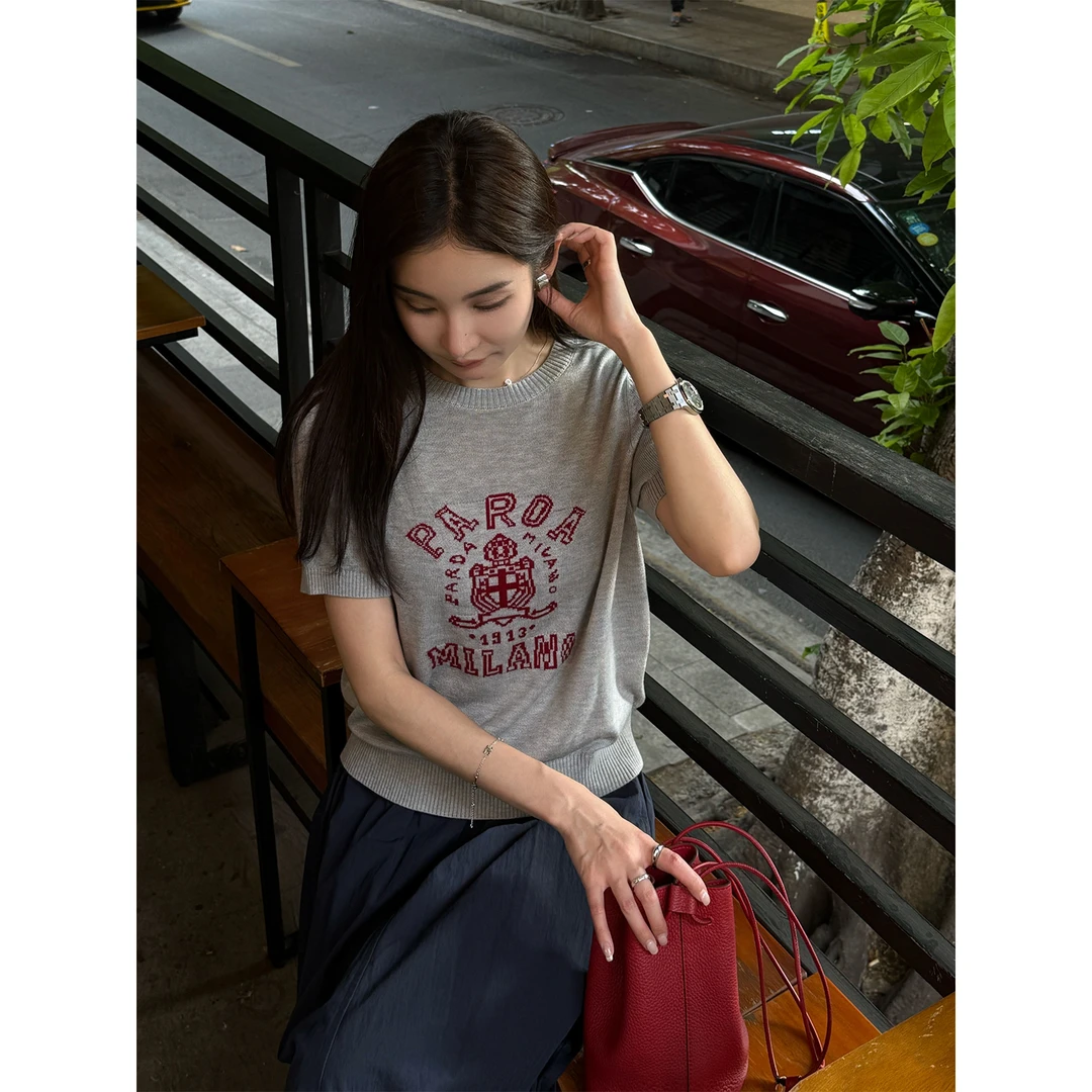 拉达家【杜乐花园】“Y毛衫”高品设计感刺绣撞色短袖针织上衣0321405