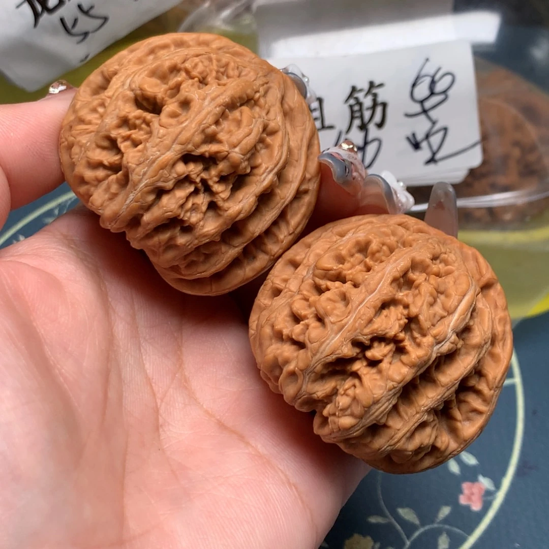 夏***瑟文玩核桃把件44-30839-8