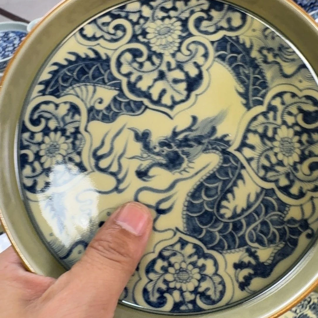 摆件二号釉如意穿花龙大壶承微瑕