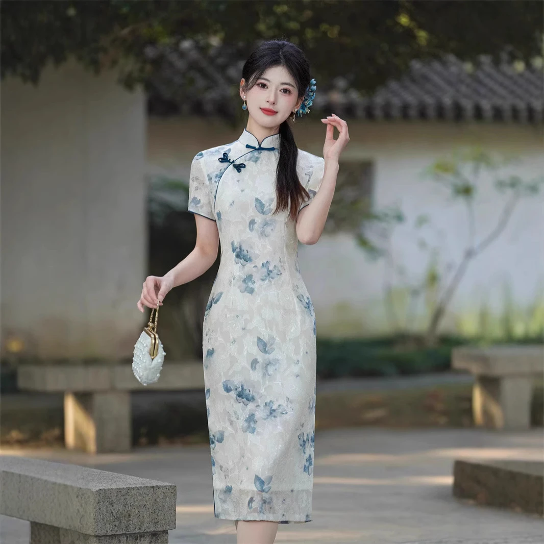 2025春夏新款旗袍日常少女连衣裙年轻修身显瘦气质中国复古风旗袍