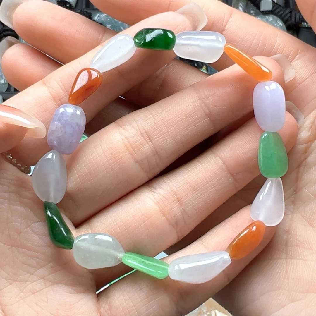 翡翠未镶嵌颈饰手串