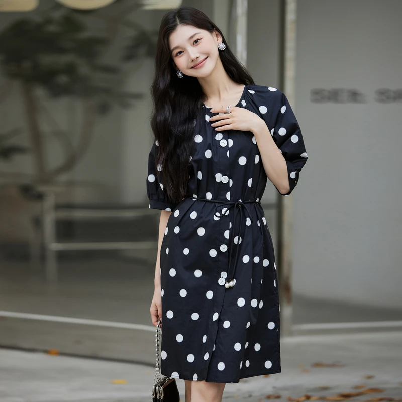 风笛2025夏季新款法式复古波点收腰连衣裙优雅黑色宽松短袖裙子女