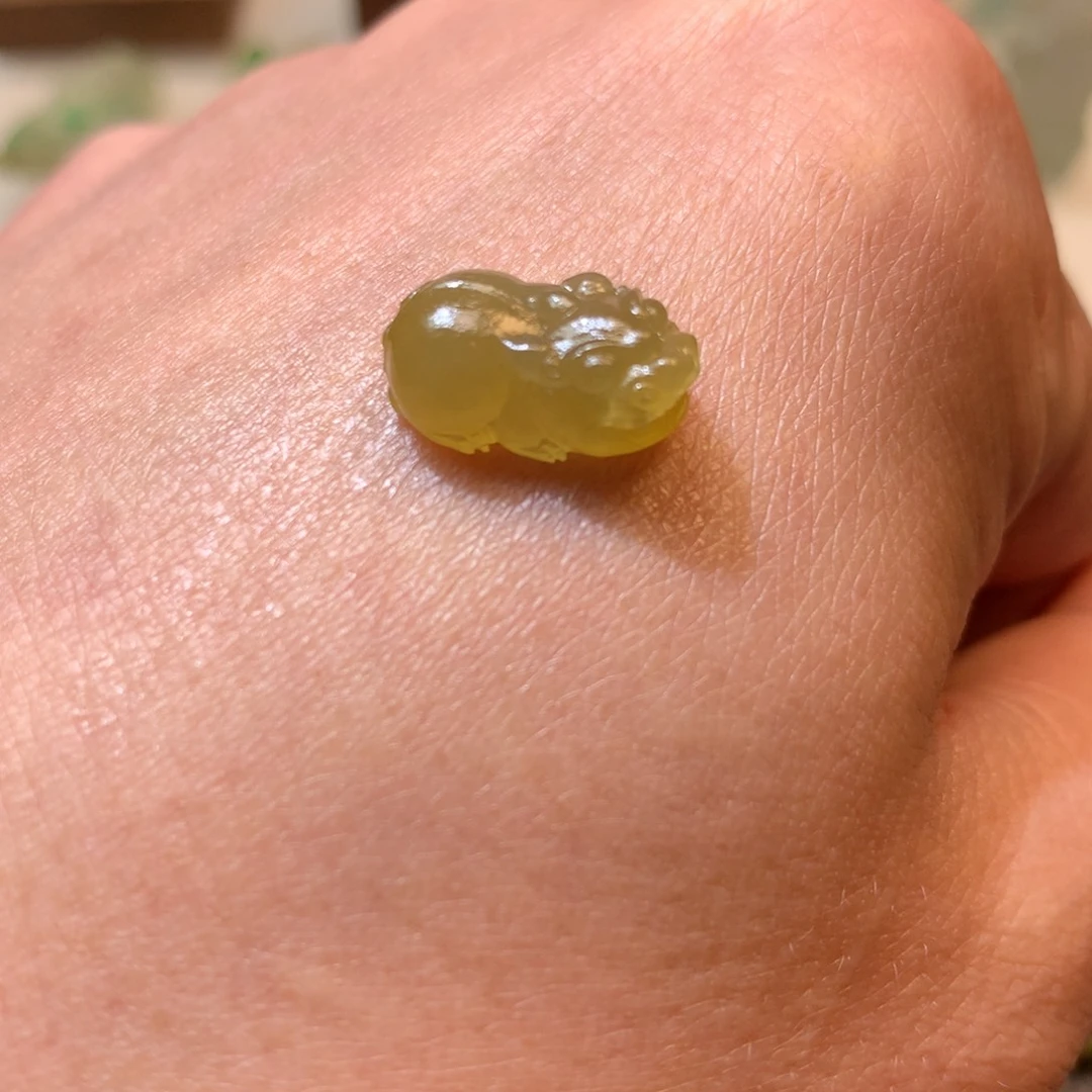 定制翡翠未镶嵌威**壮