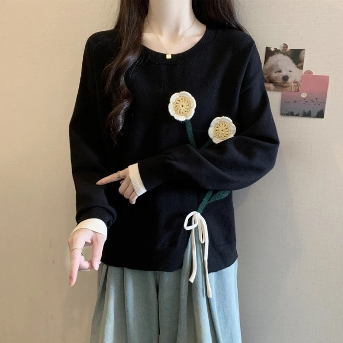 大码宽松设计感套头毛衣外套显瘦遮肚子胖mm开叉立体花朵针织衫女