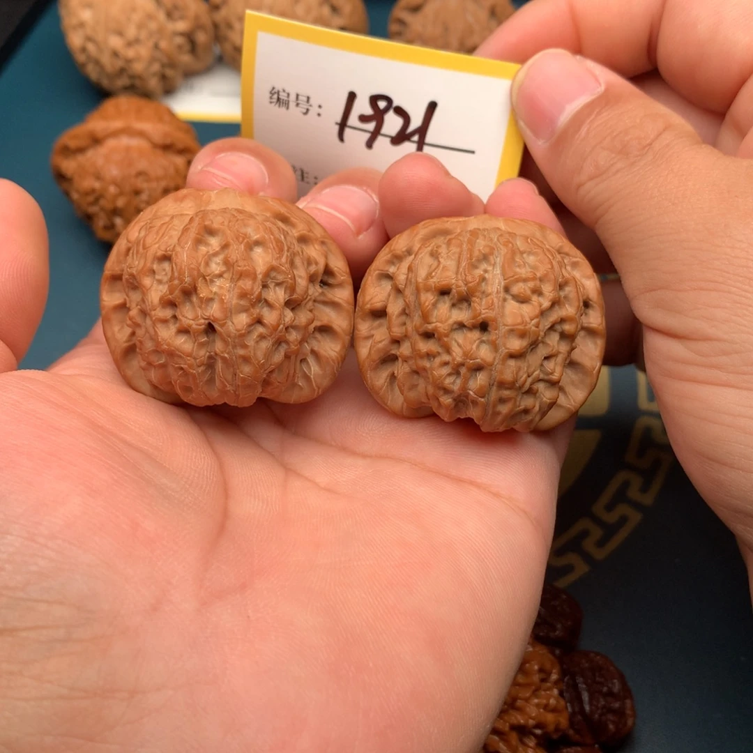 把件文玩核桃42全品血麒麟1921