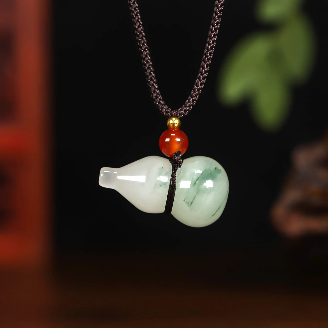 纯天然金丝玉天山翠葫芦吊坠白底飘花冰翠挂件多样性发货（26mm）