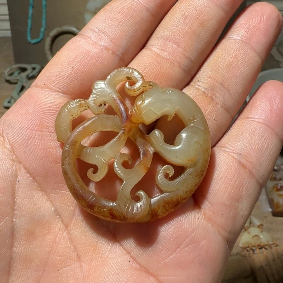 ：***山玛瑙/玉髓未镶嵌颈饰