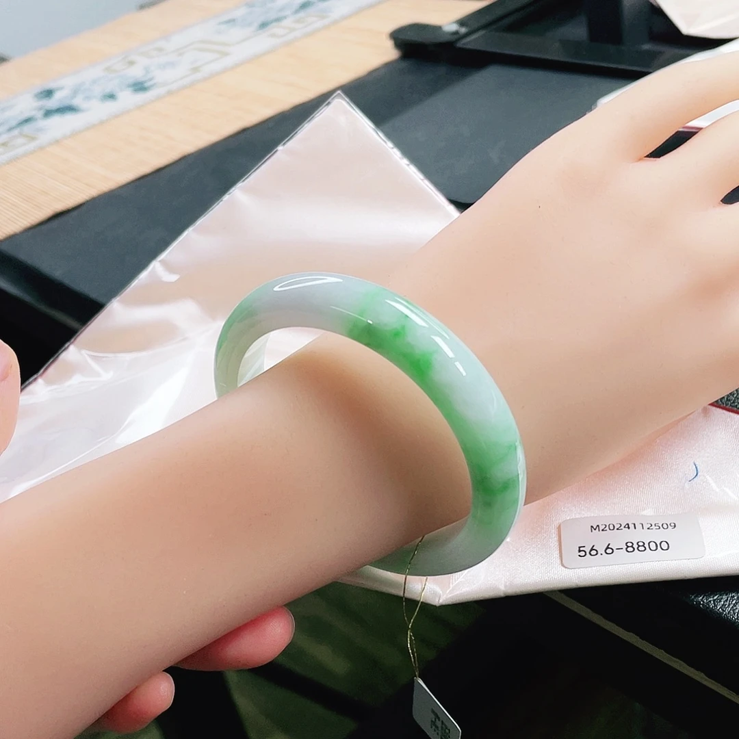 翡翠未镶嵌手镯56➕圈口