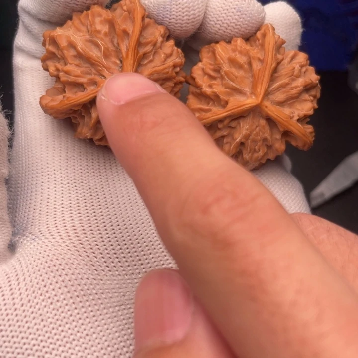 吊坠文玩核桃盘山