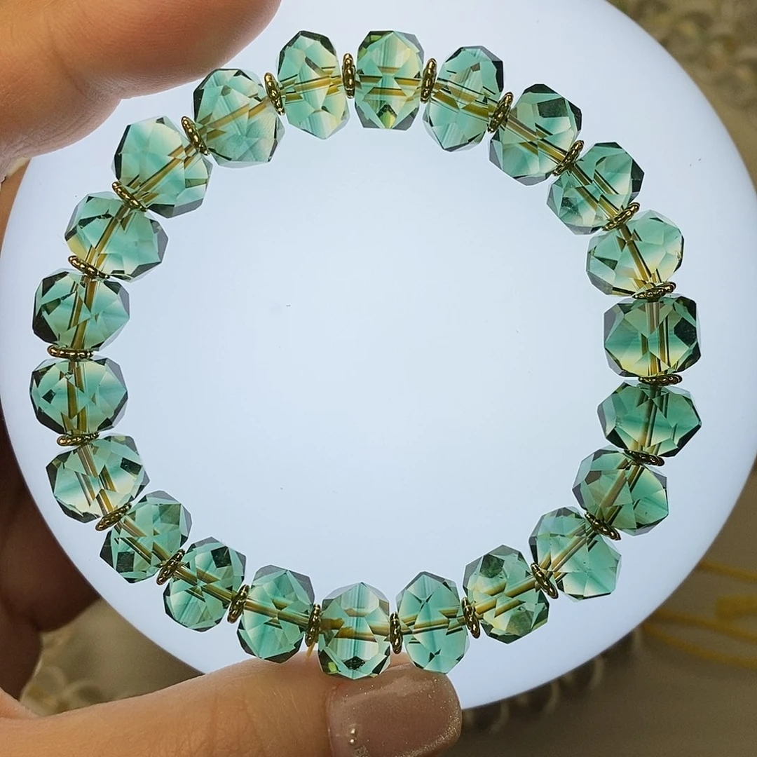 水晶手串未镶嵌徐**上手串