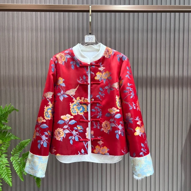 花鹊呈祥 新中式国风秋冬新款提花短款加棉洋气外套新年女装年服