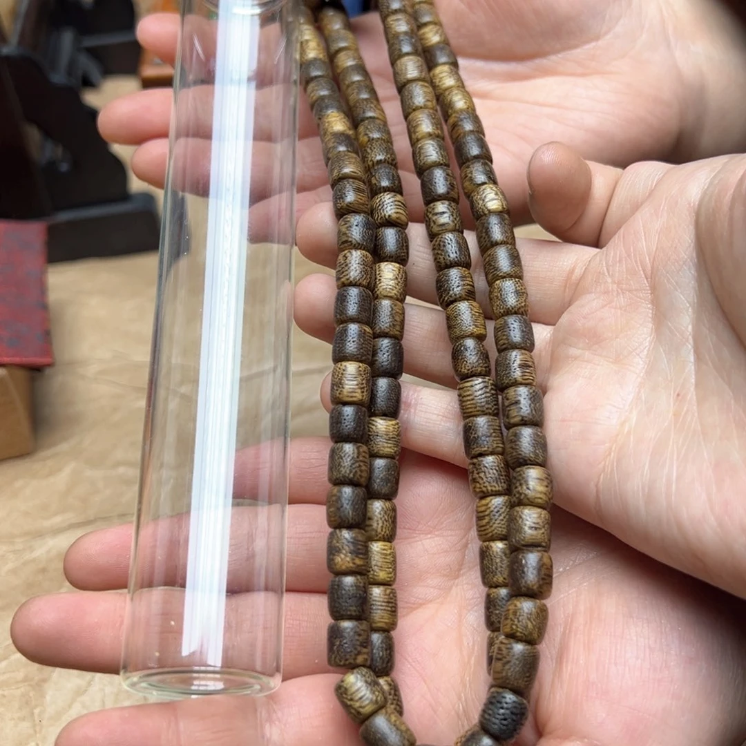 大叶紫檀（黑酸枝木类）