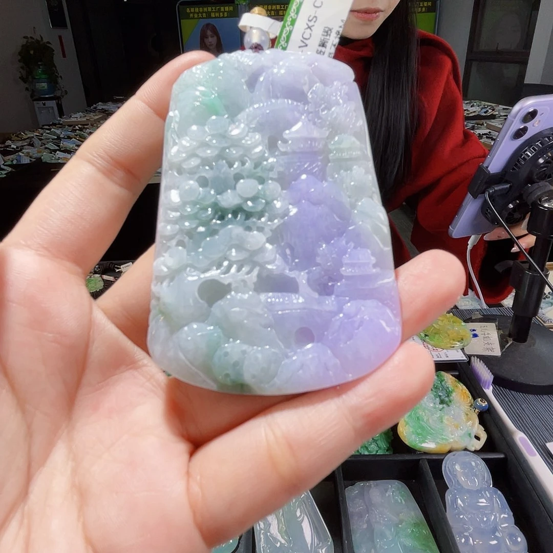 颈饰未镶嵌翡翠一