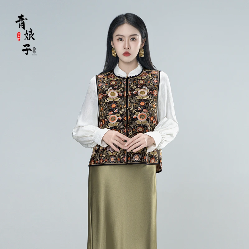青娘子香云纱（墨染）重工刺绣25年秋季国风新中式百搭马甲-60920