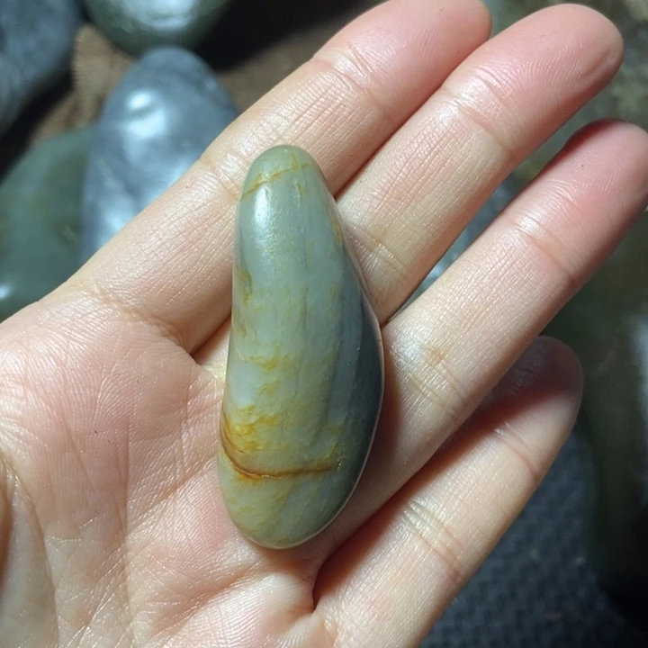 未镶嵌和田玉挂件