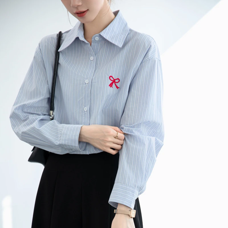 蝴蝶结刺绣衬衣Polo领开衫外套女秋春季纯色衬衫条纹春秋长袖上衣