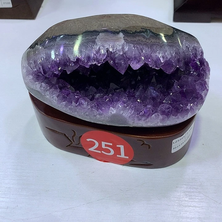 紫晶大型摆件（非配饰）未镶嵌H***w妞妞