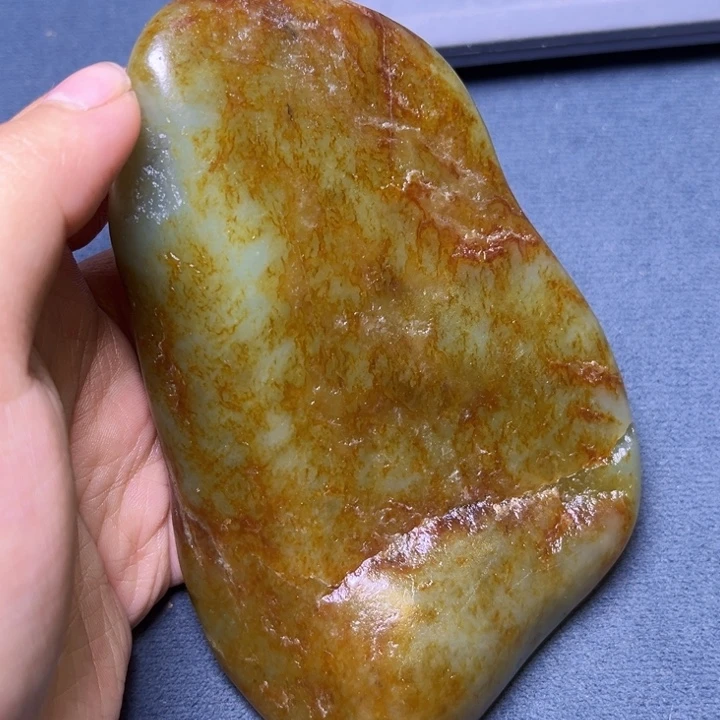 和田玉未镶嵌珠宝奇石