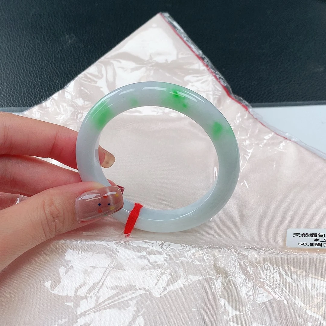 未镶嵌手镯翡翠23