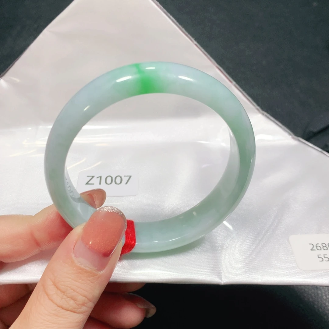翡翠未镶嵌手镯03