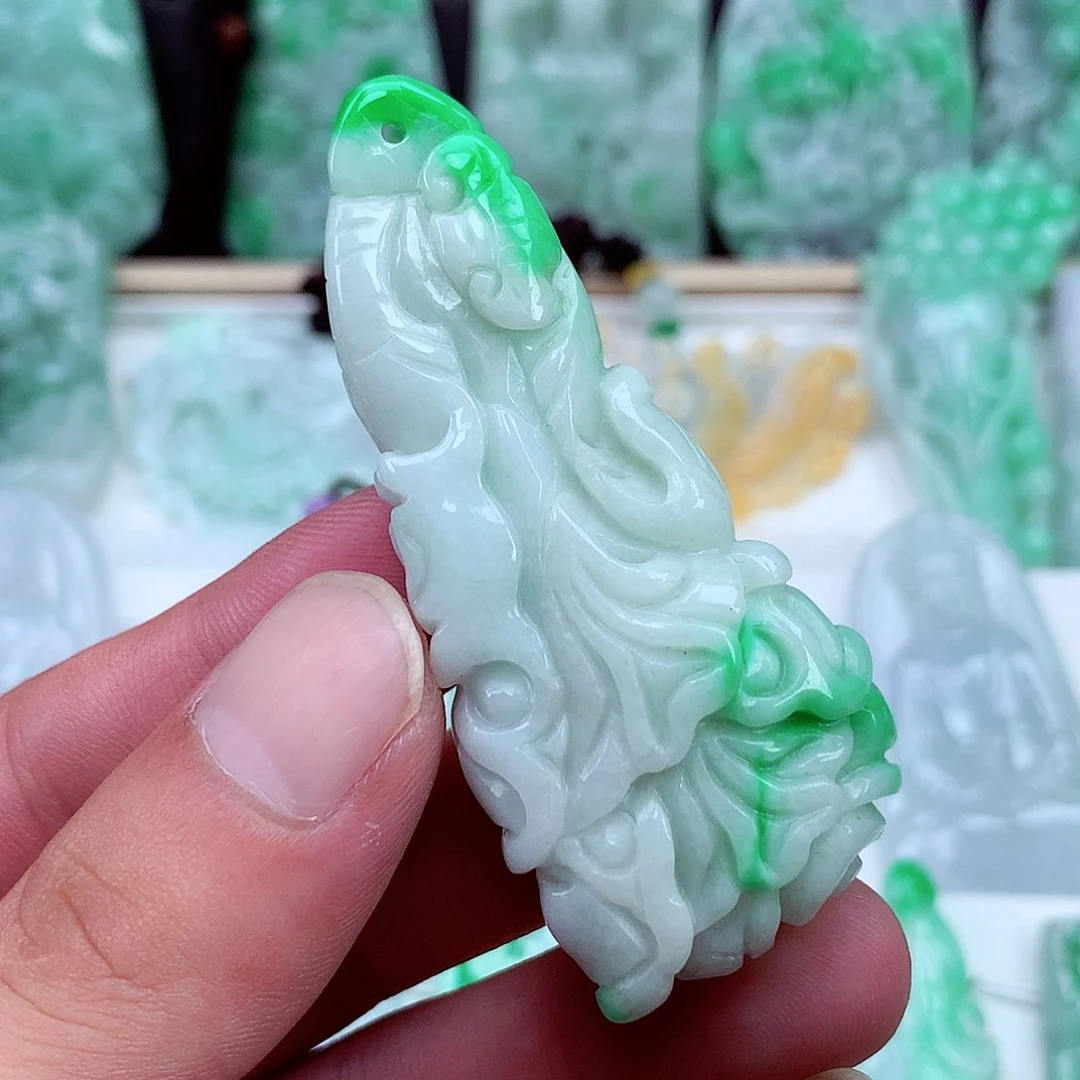 翡翠未镶嵌颈饰翡翠吊坠