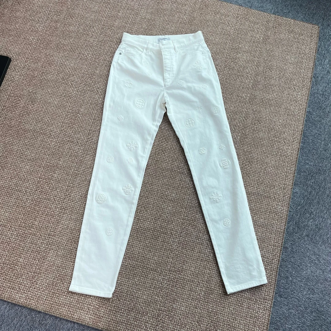 99新 Chanel/香奈儿 A10893 CHANEL 白色 牛仔裤 99新 38码