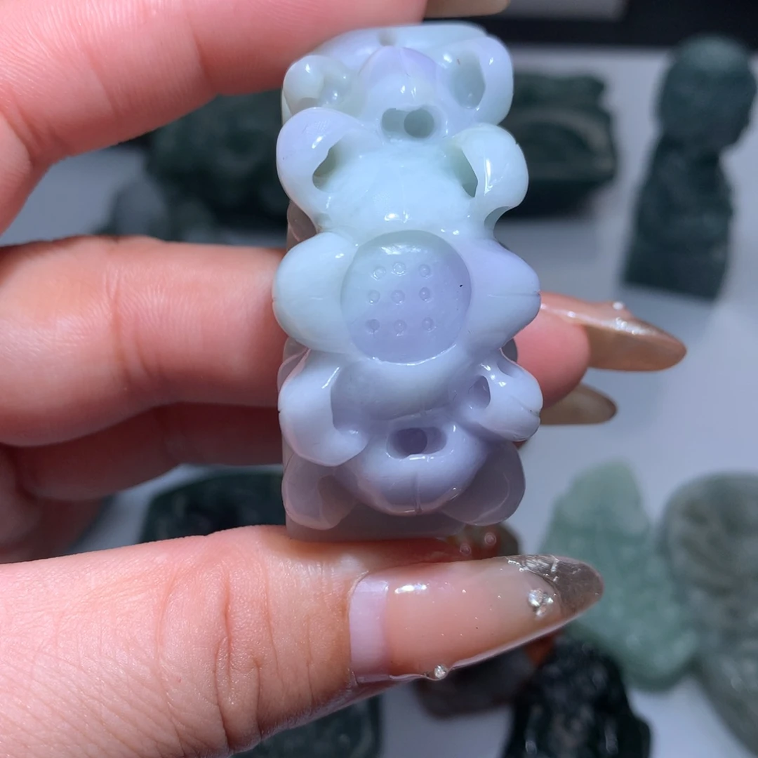 翡翠未镶嵌颈饰保真天然A货翡翠