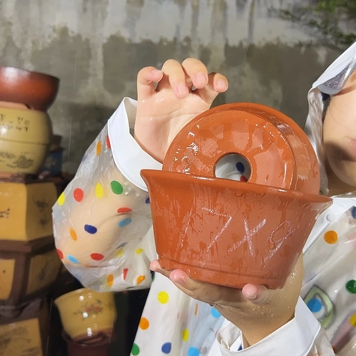 红泥碗盆中小一对