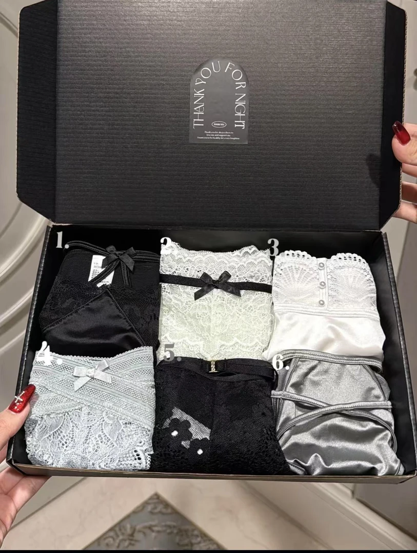 五十度灰*高智禁欲系蕾丝缎面三角裤