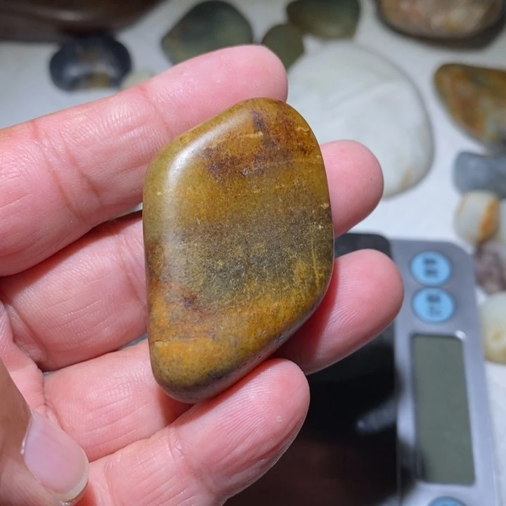 和田玉（子料）未镶嵌颈饰