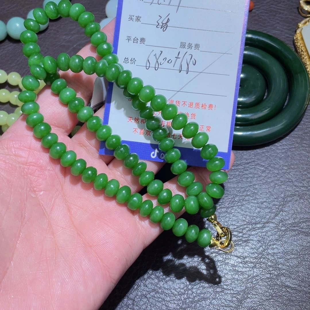 颈饰未镶嵌和田玉潘****馆