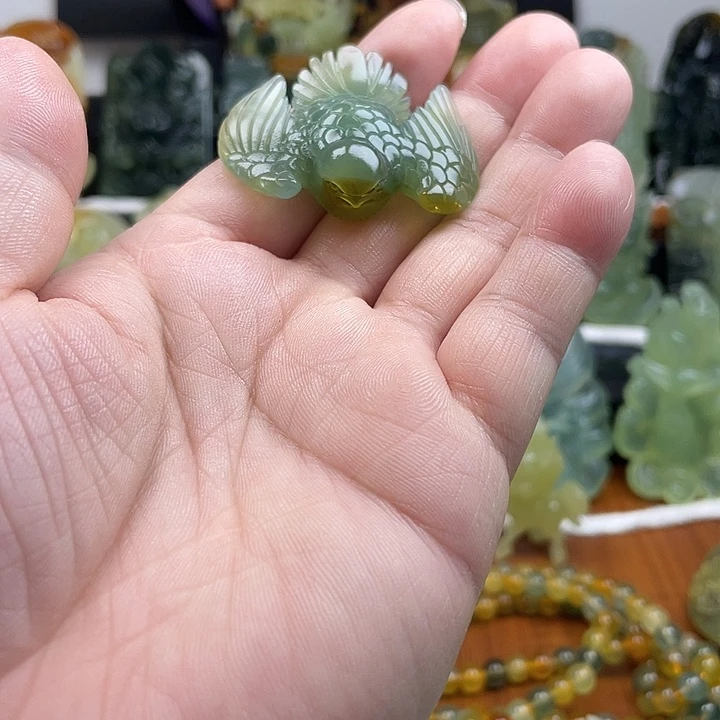 断***念蛇纹石玉未镶嵌挂件