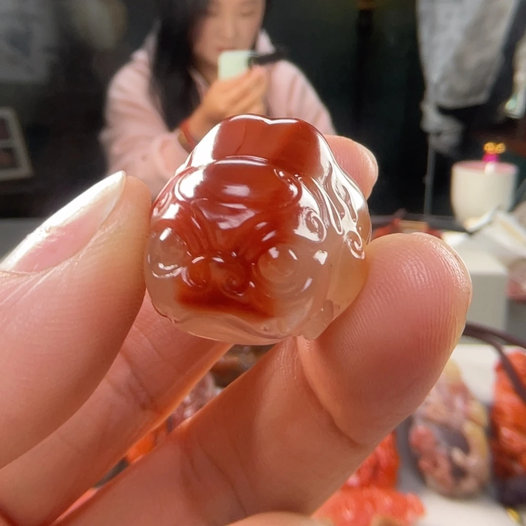 南红玛瑙未镶嵌颈饰