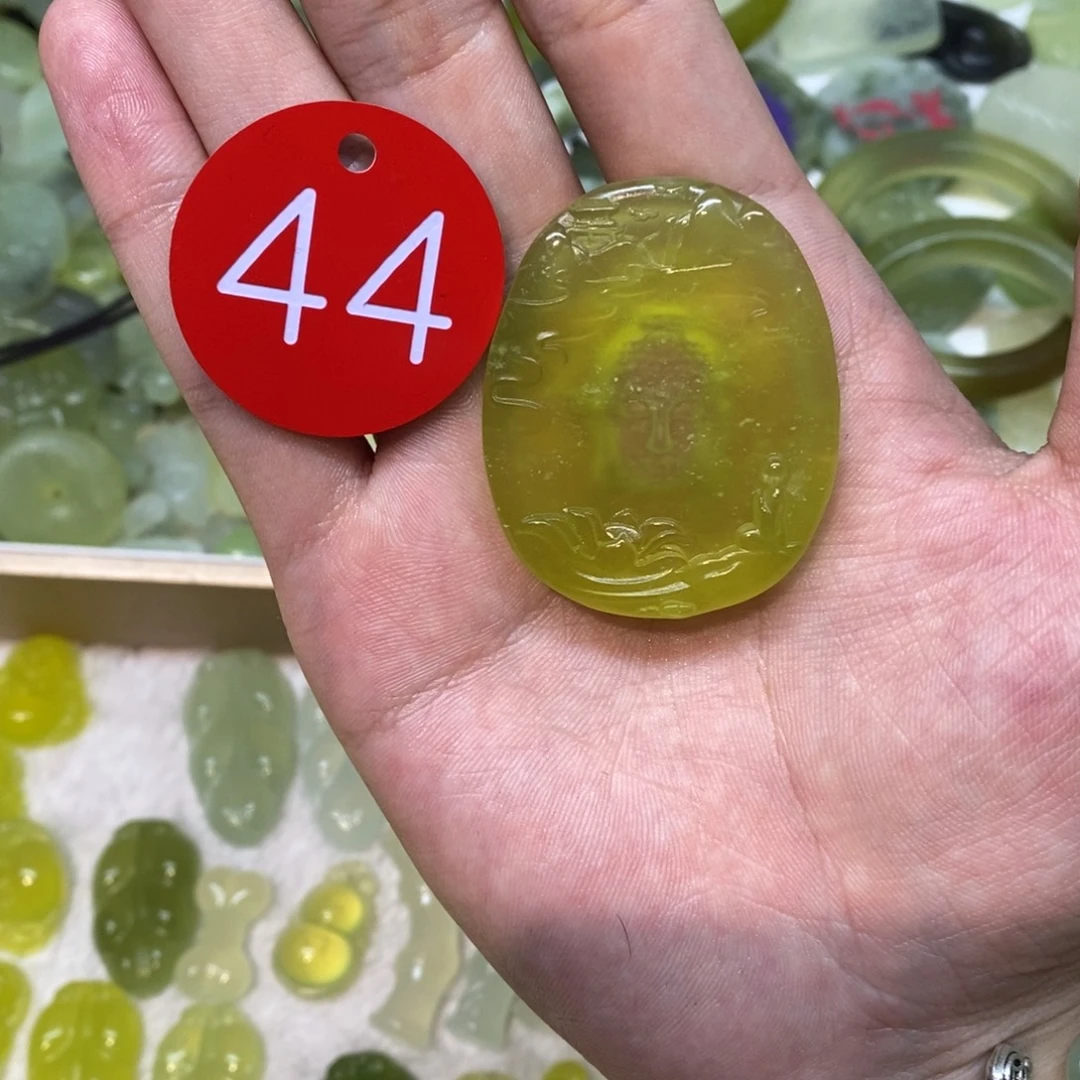 岫玉未镶嵌吊坠(不含链)