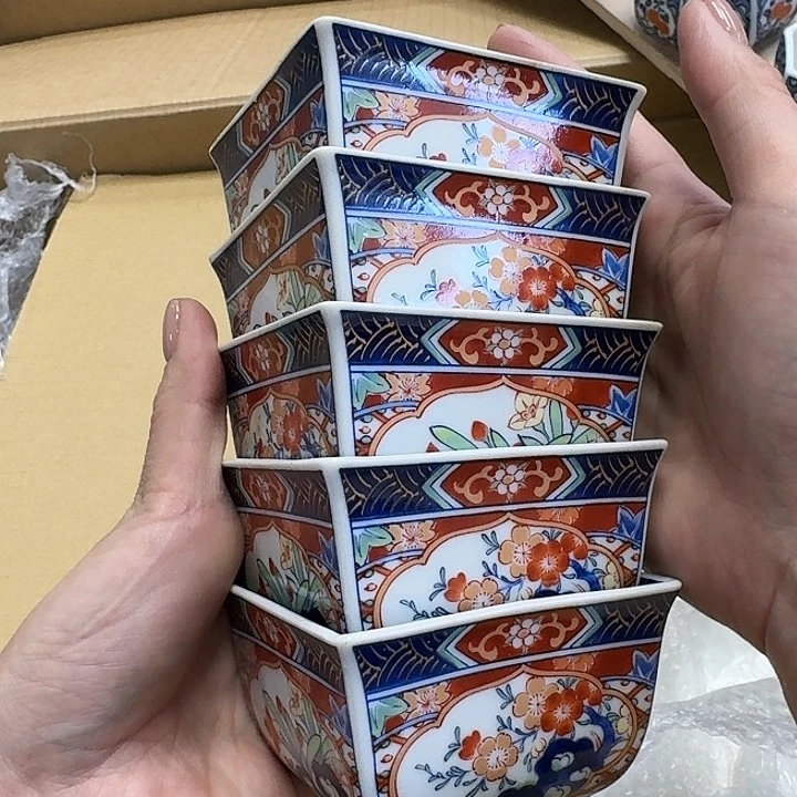 清*瓷器。