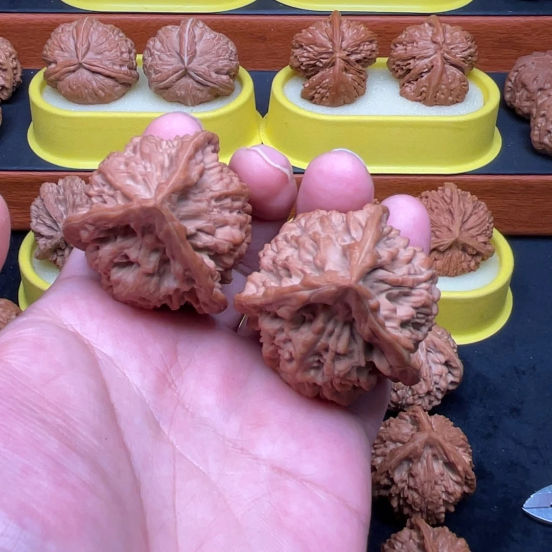 哦***的核桃手串/手链文玩核桃